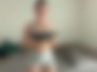 PeachyVibes's Live Sex Cam Show