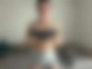 PeachyVibes's Live Sex Cam Show