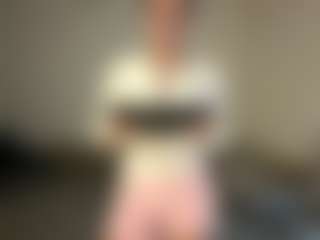 PeachyVibes's Live Sex Cam Show
