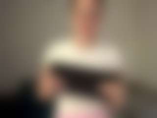 PeachyVibes's Live Sex Cam Show
