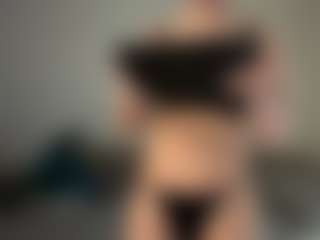 PeachyVibes's Live Sex Cam Show