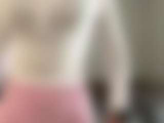 Live cam show with PeachyVibes - Genital Piercings on Camsoda