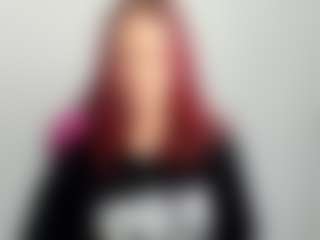 Live cam show with ScarlettRainn - Green Eyes on Dare Cams