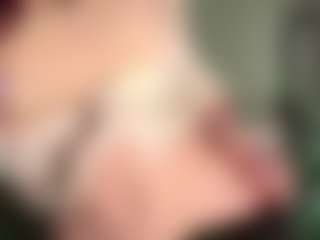 ThuyOverocker's Live Sex Cam Show