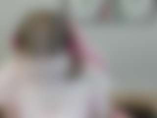 TinyLili's Live Sex Cam Show