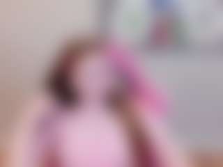 TinyLili's Live Sex Cam Show