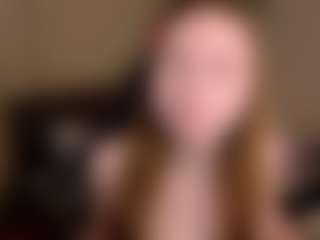 Live cam show with TinyLili - Smoking on EXY
