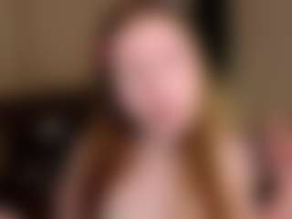 Live cam show with TinyLili - Cute on madthumbs