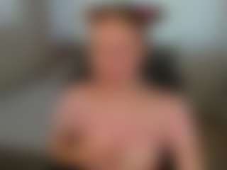 Live cam show with TinyLili - College on Streamer API