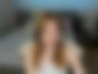 Live cam show with TinyLili - Blue Eyes on fapnchat