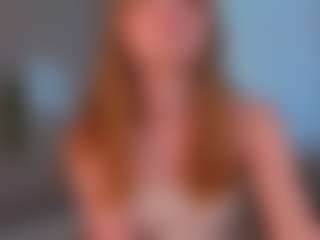 Live cam show with TinyLili - Blue Eyes on thefappeningchat.com