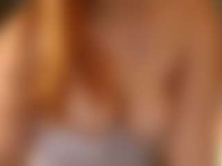 Alina-South's Live Sex Cam Show