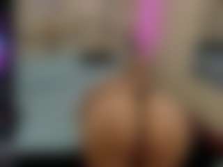 Live cam show with alma-alvaress - White MILF on TeamSkeetLive | colombia