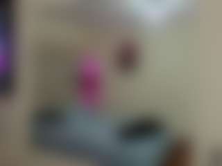alma-alvaress's Live Sex Cam Show