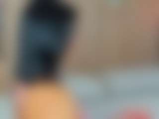 Live cam show with Ambar Reyes - Public on camtv