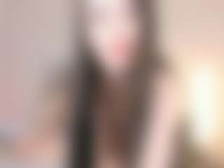 Bella's Live Sex Cam Show
