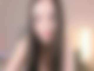 Bella's Live Sex Cam Show