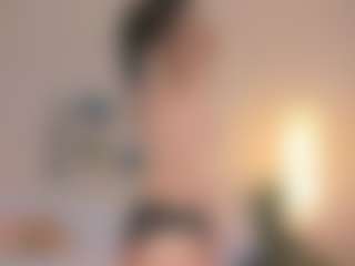 Bella's Live Sex Cam Show