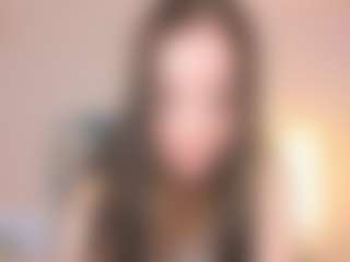 Bella's Live Sex Cam Show