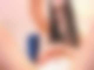 Bella's Live Sex Cam Show
