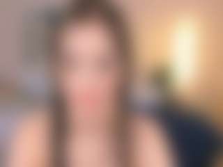 Live cam show with Bella - New Brown Eyes on fapnchat