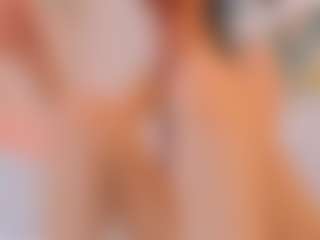 Bella's Live Sex Cam Show