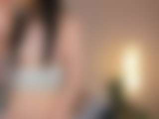Live cam show with Bella - New Foot Fetish on SxyPornLive