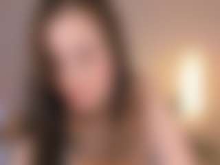 Bella's Live Sex Cam Show
