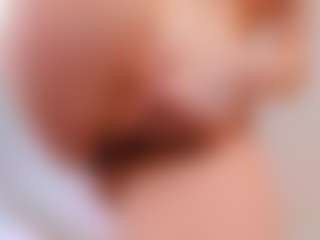 Live cam show with Bella - Blondie on TottyGirls