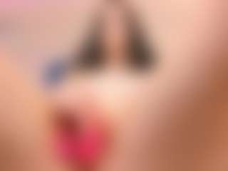 Bella's Live Sex Cam Show