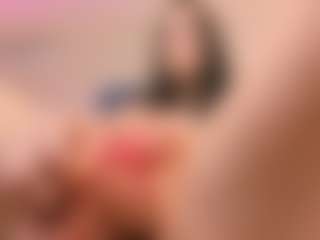 Bella's Live Sex Cam Show