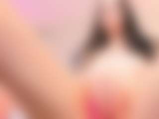 Bella's Live Sex Cam Show
