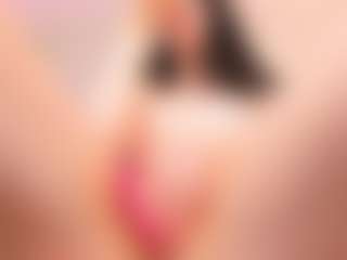 Bella's Live Sex Cam Show