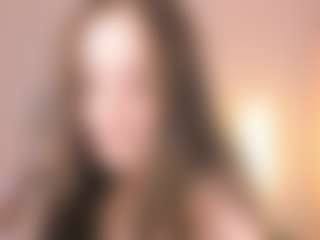 Bella's Live Sex Cam Show