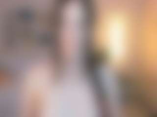 Bella's Live Sex Cam Show