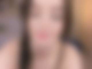 Bella's Live Sex Cam Show