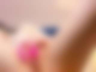Bella's Live Sex Cam Show