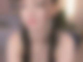 Bella's Live Sex Cam Show