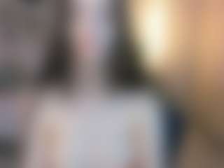 Live cam show with Bella - Dildo Or Vibrator on Streamer API