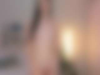 Bella's Live Sex Cam Show