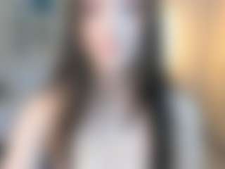 Bella's Live Sex Cam Show