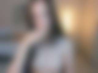 Bella's Live Sex Cam Show