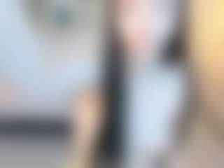 Bella's Live Sex Cam Show
