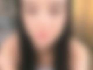 Bella's Live Sex Cam Show