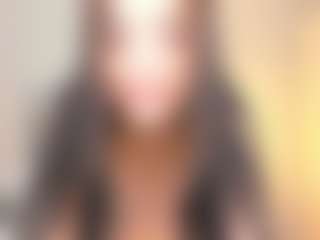Bella's Live Sex Cam Show