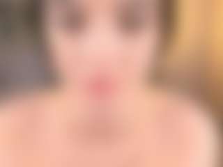 Bella's Live Sex Cam Show