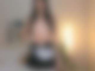 Live cam show with Bella - Green Eyes on Camsoda
