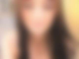 Bella's Live Sex Cam Show