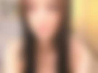 Live cam show with Bella - Green Eyes on camwithhim.com