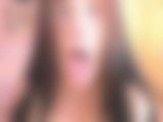 Bella's Live Sex Cam Show